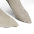 Load image into Gallery viewer, BOOTY1.0 / CM BEIGE