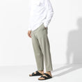 Load image into Gallery viewer, GARDENIA-BIRKENSTOCK-0051791-ARIZONA-BLACKREG-8