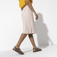 Load image into Gallery viewer, GARDENIA-BIRKENSTOCK-0634503-MILANOBFNUBUK-N-MOCCAS-1