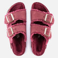 carregar imagem na visualização da galeria, GARDENIA-BIRKENSTOCK-1020464-ARIZONASHEARLINGLEVE-N-MAROONLA-2