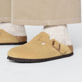 carregar imagem na visualização da galeria, GARDENIA-BIRKENSTOCK-1026181-BOSTONLEVER-LATTECREAM-2