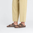 carregar imagem na visualização da galeria, GARDENIA-BIRKENSTOCK-1027402-ARIZONAEVAN-ROAST-4
