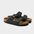 carregar imagem na visualização da galeria, GARDENIA-BIRKENSTOCK-752483-ARIZONA-SFB-LEOI-N-BLACK-3