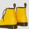 carregar imagem na visualização da galeria, GARDENIA-DR.MARTENS-24614700-1460_SMOOTH-YELLOW-5