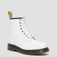 carregar imagem na visualização da galeria, GARDENIA-DR.MARTENS-27213113-1460-VEGANA-OPTICAL-WHITE
