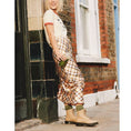 carregar imagem na visualização da galeria, GARDENIA-DR.MARTENS-30920439-1460-PASCALSAVANNAH-TAN-1