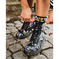carregar imagem na visualização da galeria, GARDENIA-DR.MARTENS-31186038-1460PASCAL-BLACK-MULTI-1