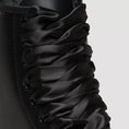 carregar imagem na visualização da galeria, GARDENIA-DR.MARTENS-AC185001-140CMRIBBONSHOELACES-BLACK-3
