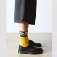 carregar imagem na visualização da galeria, GARDENIA-DR.MARTENS-AC681700-ATHLETICLOGOSOCK-YELLOW-1