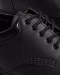 carregar imagem na visualização da galeria, GARDENIA-DR.MARTENS-V-8053-QUAD-BLACK-26931176001-9