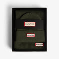 Load image into Gallery viewer, GARDENIA-HUNTER-XRU00472510KM-BOX-SET-JURA-CUFF-BEANIE-KAMBABA