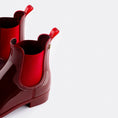 Load image into Gallery viewer, COMFY 43 / BORGONHA