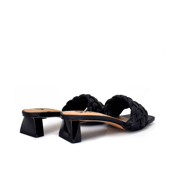 ANGELA 845 / BLACK