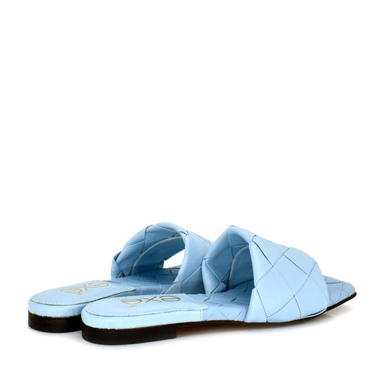 LUNA 232 / AQUA