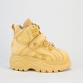 carregar imagem na visualização da galeria, 1348-14 2.0 NUBUCK / BEIGE

