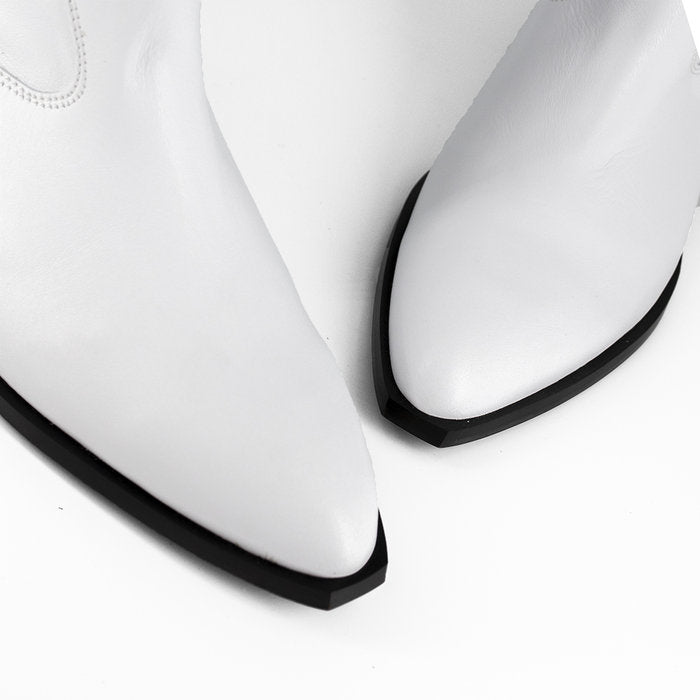 SUARA 1.0 / WHITE