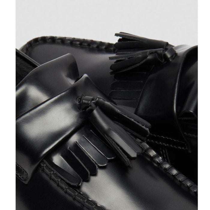 ADRIAN / BLACK