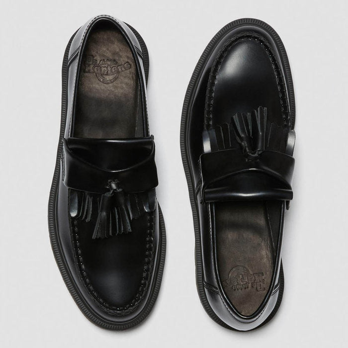 ADRIAN / BLACK