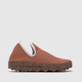 Load image into Gallery viewer, CITY / BROWN KNIT
