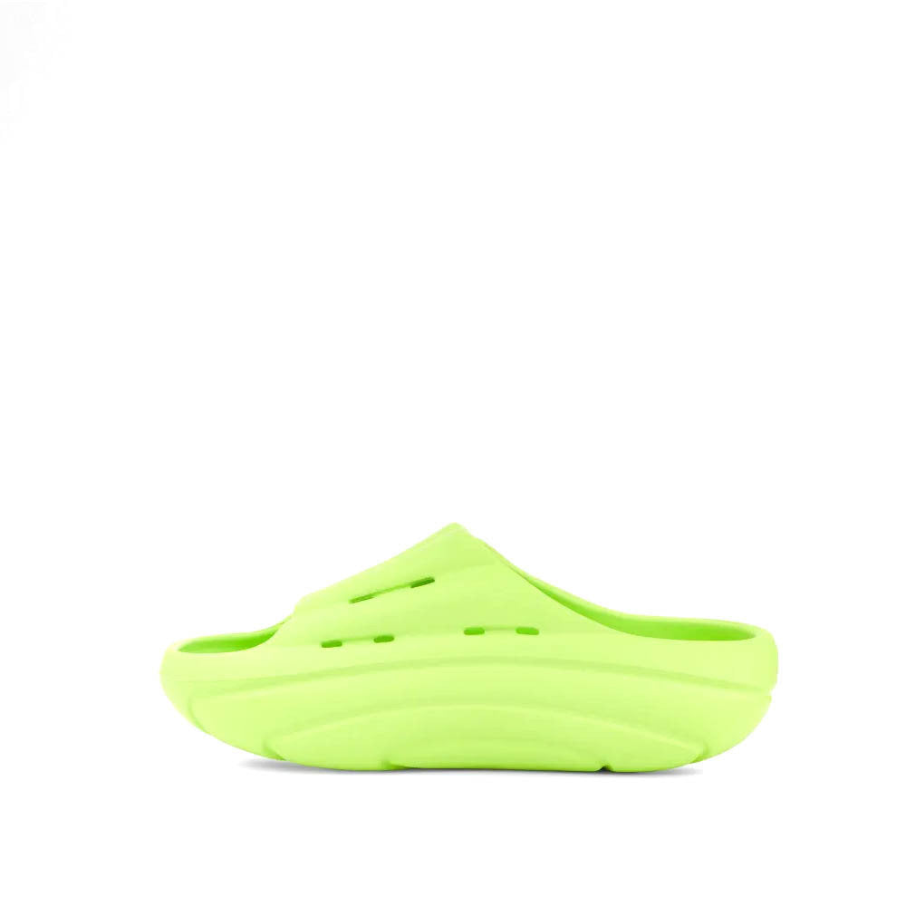W FOAMO SLIDE / PALE CHARTREUSE