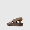 Load image into Gallery viewer, CUSK L / NUBUC SAND
