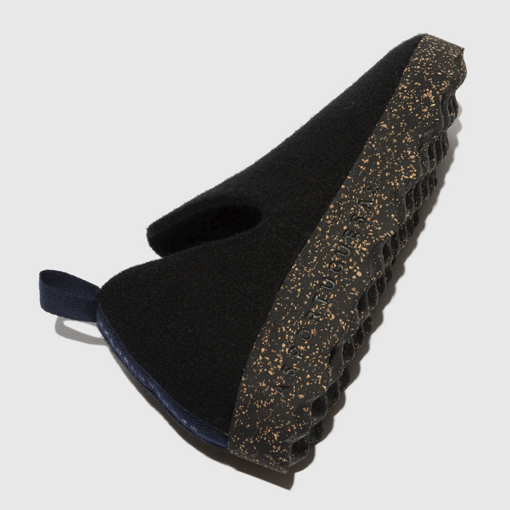 CITY M / BLACK