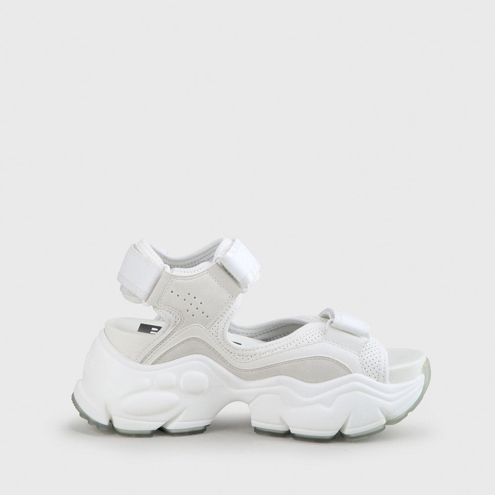 BINARY 0 / WHITE