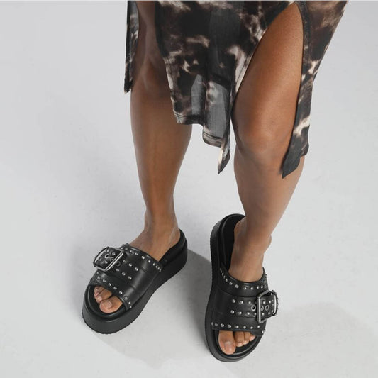 NOA ROCK SLIDE / BLACK