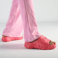 carregar imagem na visualização da galeria, CLD SLIDE / HOT PINK
