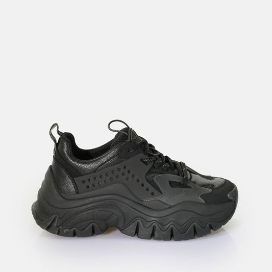 TRAIL ONE / BLACK
