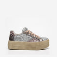 Load image into Gallery viewer, PAIRED LACEUP L / SILVER
