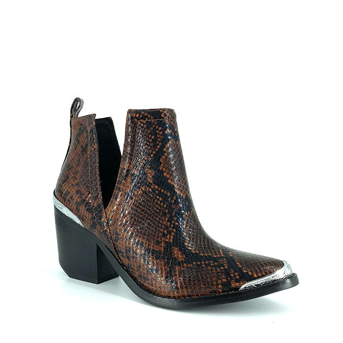 CROMWELL / BLACK+BROWN