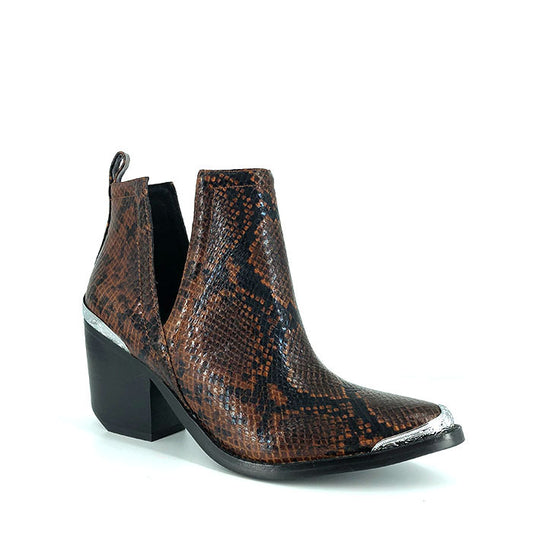 CROMWELL / BLACK+BROWN