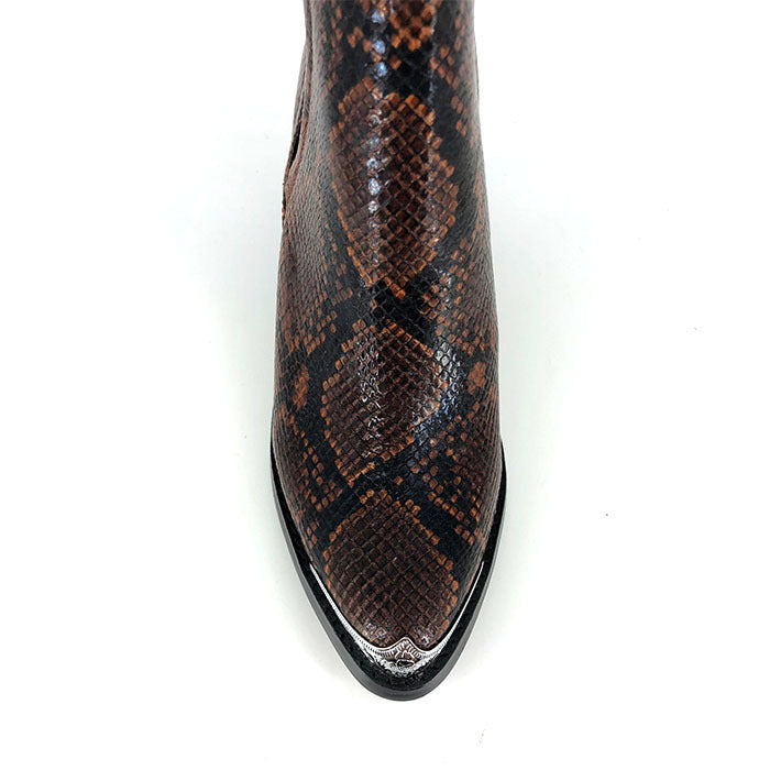 CROMWELL / BLACK+BROWN