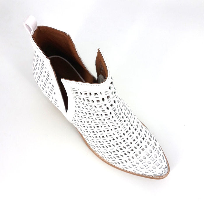 CROMWELL-C2 / WHITE