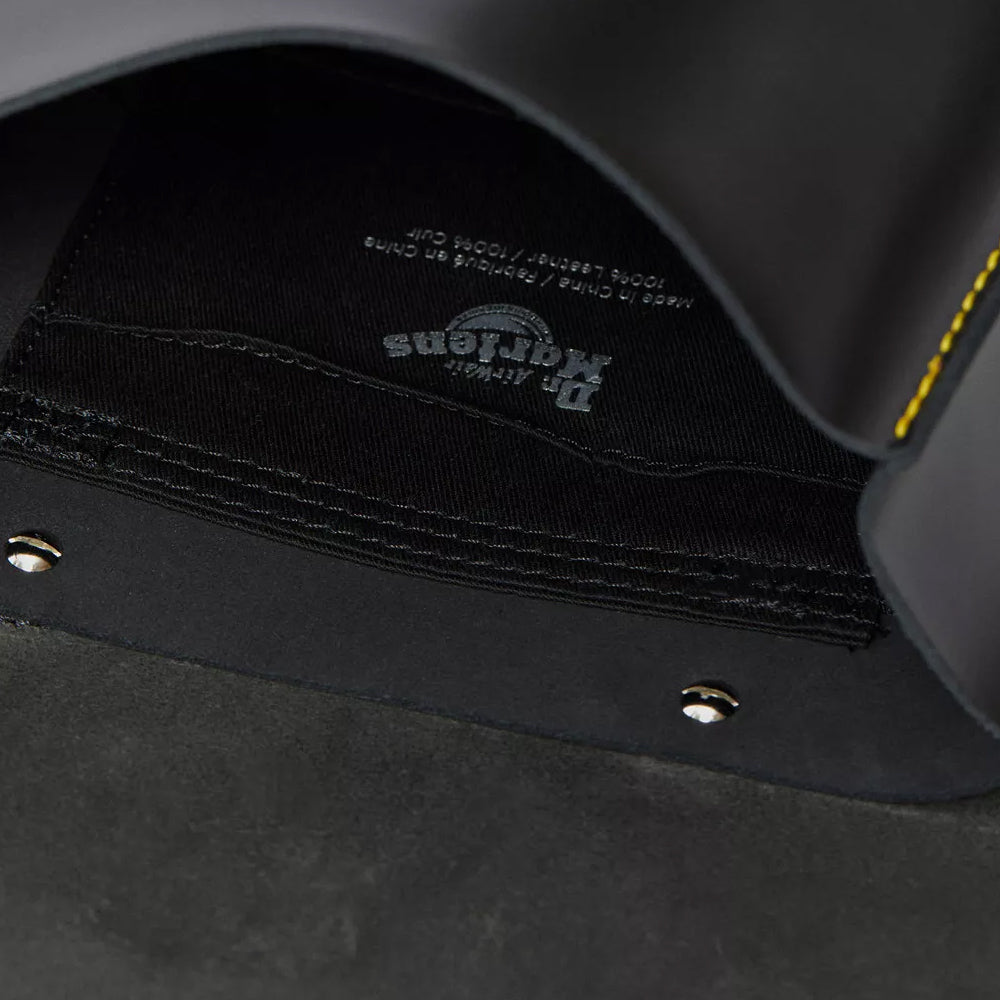 KIEV MINI BACKPACK / BLACK SMOOTH