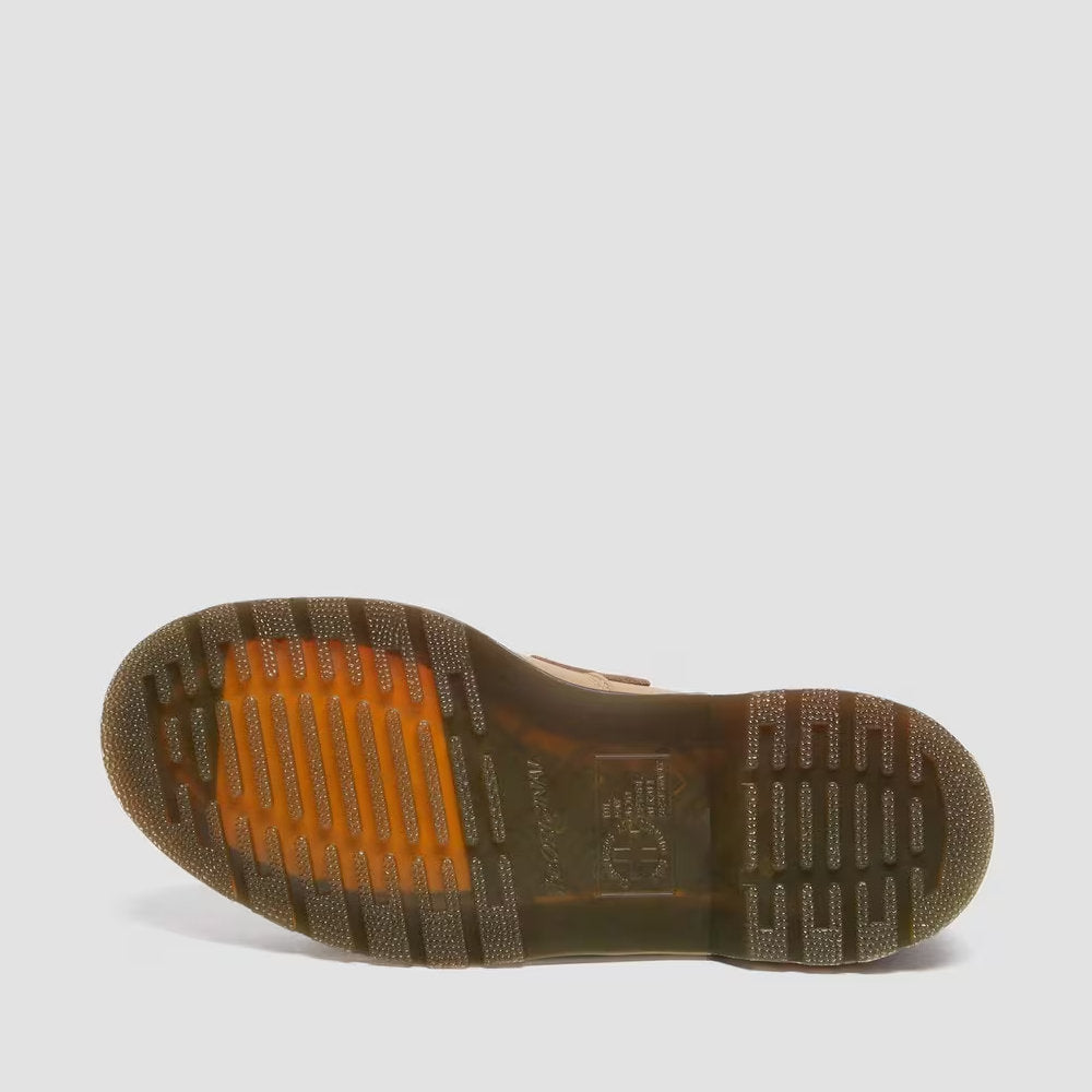 ADRIAN / SAVANNAH TAN