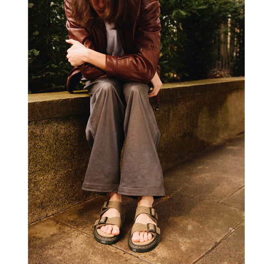 JOSEF / SAVANNAH TAN