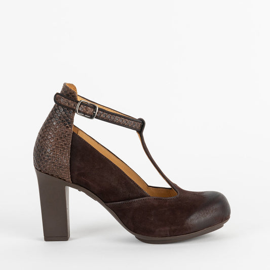 ASTRA 2.0 / MARRON+BROWN