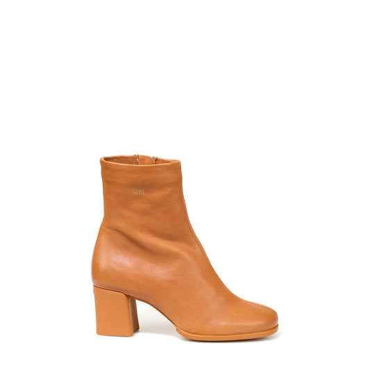 IORIE 1.0 / LOTUS CAMEL