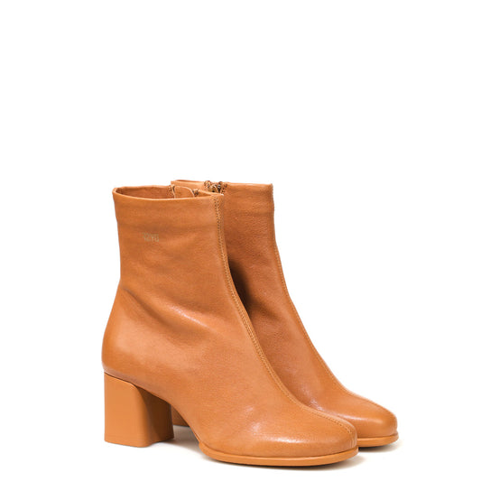 IORIE 1.0 / LOTUS CAMEL