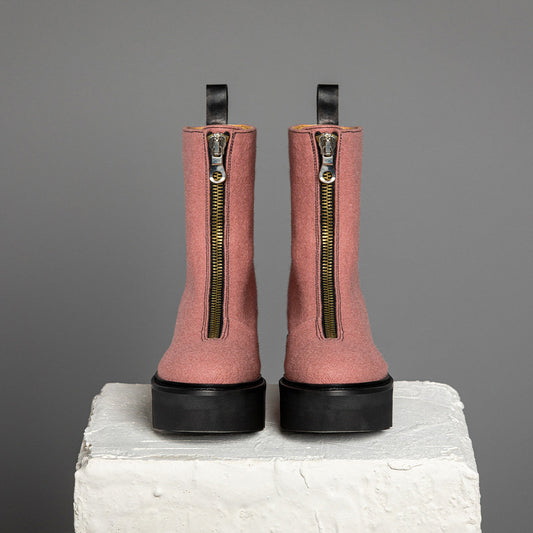 TRODDEN1.1 / PINK
