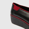 Load image into Gallery viewer, JURY / BLACK (BURGUNDY)
