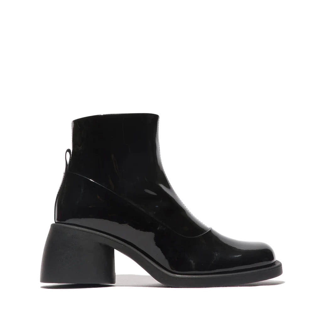 HINT / BLACK