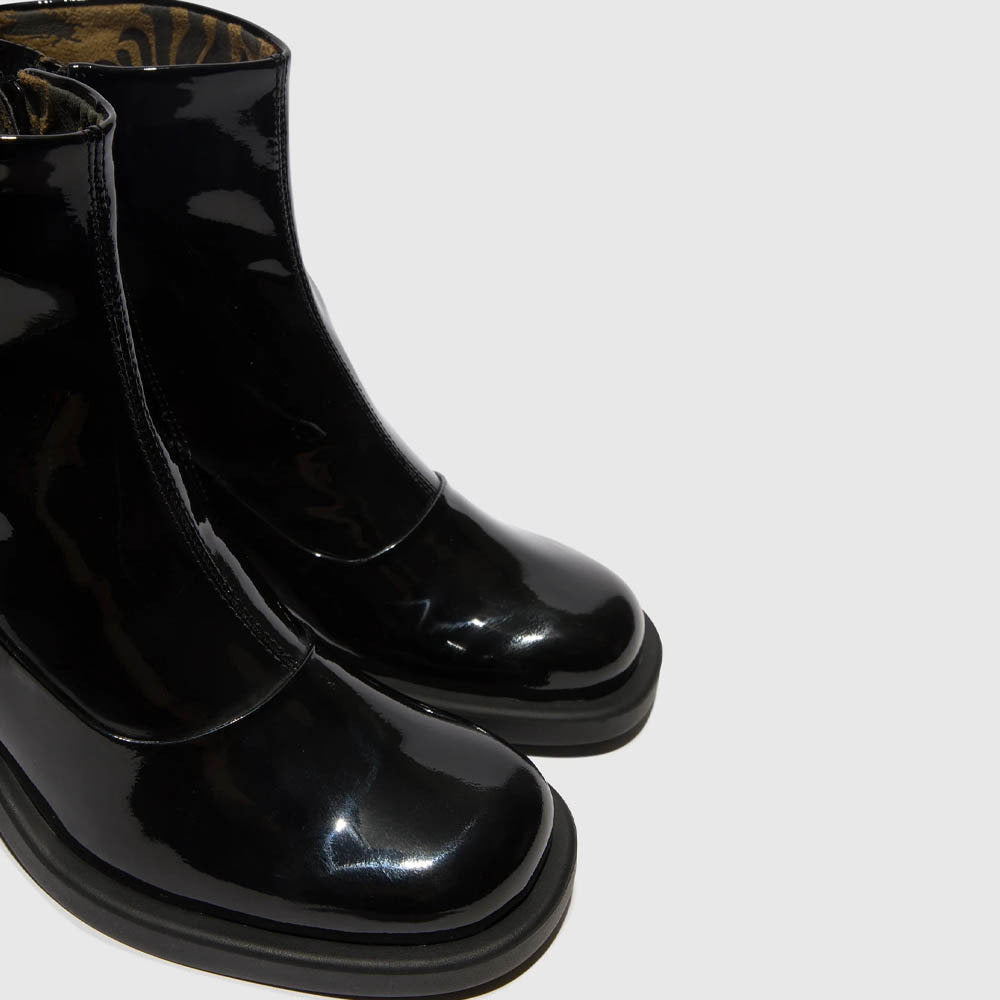 HINT / BLACK