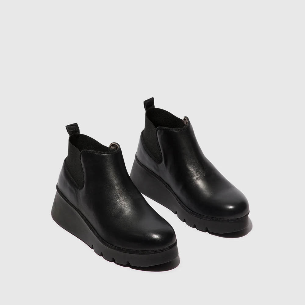 PADA / BLACK