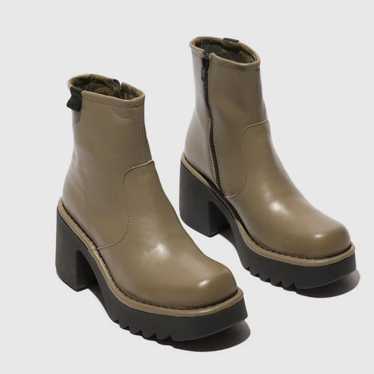 MOGE / TAUPE