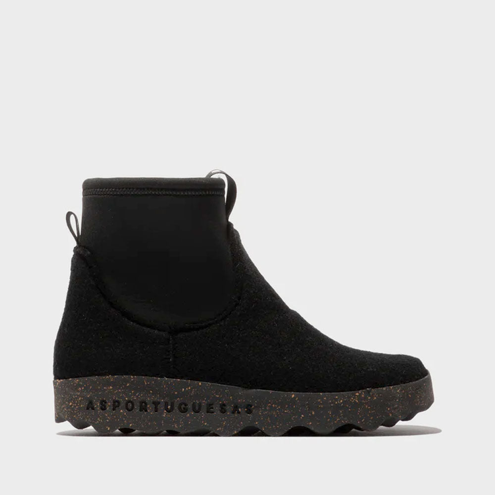 COBBY / BLACK