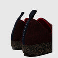 Load image into Gallery viewer, CITY / MERLOT
