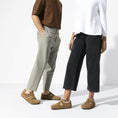 carregar imagem na visualização da galeria, GARDENIA-BIRKENSTOCK-1014962-LONDONSHEARLINGLEVER-TEA-8
